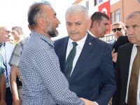 Bakan Yıldırım Ve Elitaş Şehit Babasını Ziyaret Etti
