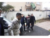 2 kişiyi silahla yaralayan 3 şüpheli serbest kaldı