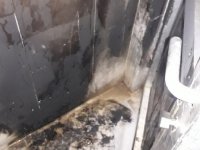 Eskil'de camı kırılan tuvalette ateş yakıldı!