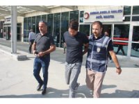 Kapkaç şüphelisini park halindeki motosikleti ele verdi
