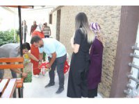 Gelin adayına “süslü koç” gönderme geleneği yaşatılıyor