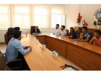 Belediye Başkanı Bayındır, stajyerlerle buluştu