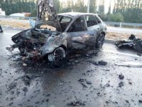 Konya’da devrilen otomobil alev aldı: 1 yaralı