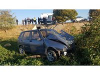 Şarampole inen otomobil ağaca çarptı: 5 yaralı