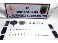 Tarihi eser kaçakçıları dinlenme tesisinde yakalandı
