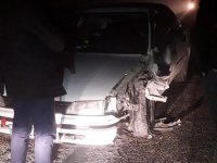 Eskil'de Yoğun Sisten Dolayı Kaza Meydana Geldi VİDEO