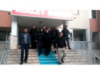 Eski kocasının birlikte yaşadığı kişiyi öldüren kadın tutuklandı