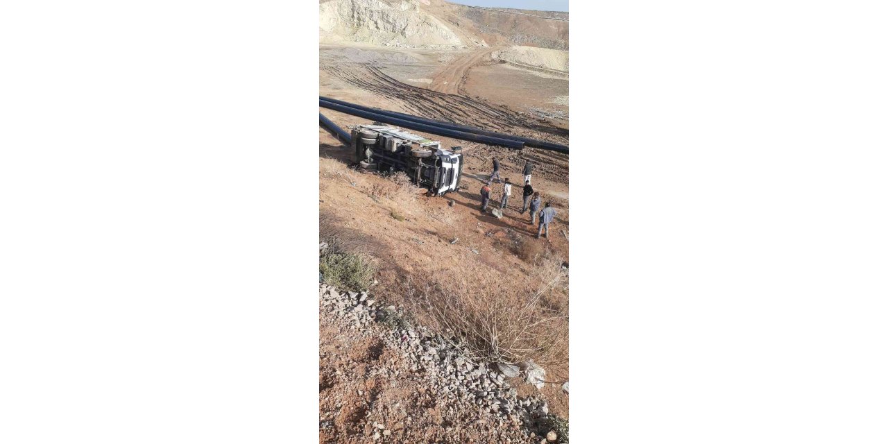 Ankara’da çöp kamyonu devrildi: 1 ölü