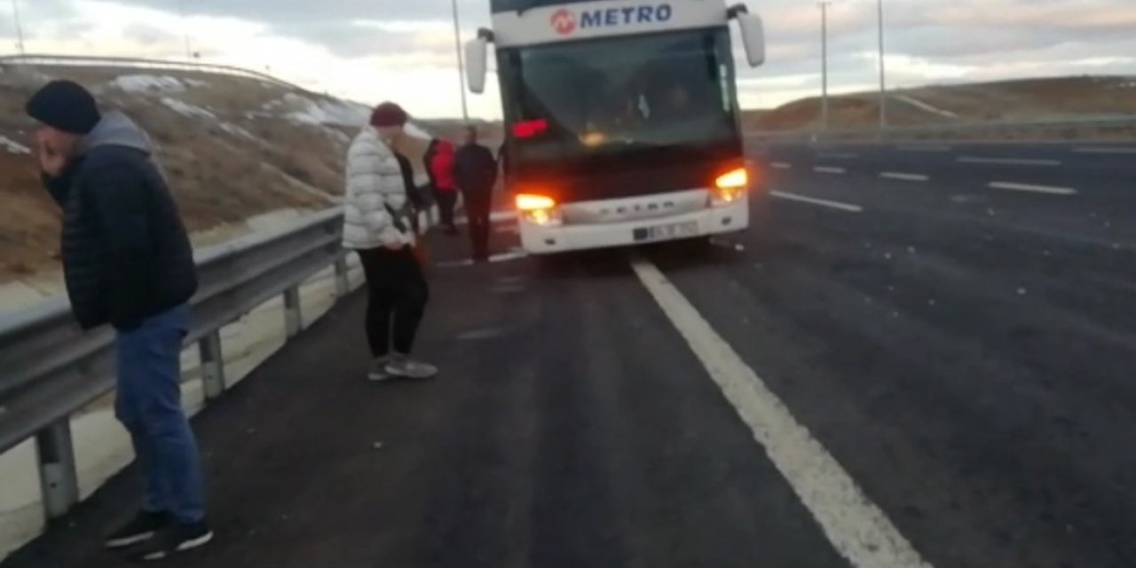 Otobüs arıza yapınca eksi 5 derecede 4.5 saat beklediler