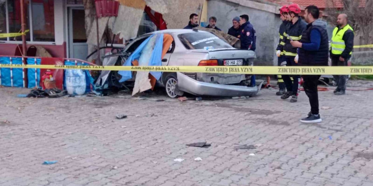 Nevşehir’de feci kaza: 2 ölü, 2 yaralı