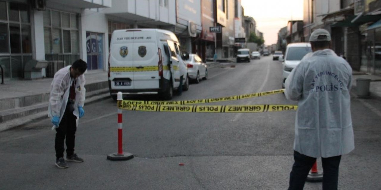 Kayseri’de kıraathanede çıkan kavgaya müdahale sırasında yaralanan polis memuru şehit oldu