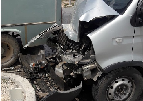 Eskilli aile Bozcamahmut'ta kaza yaptı: 3 yaralı