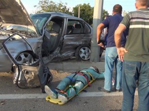 Konya’da iki otomobil çarpıştı: 8 yaralı