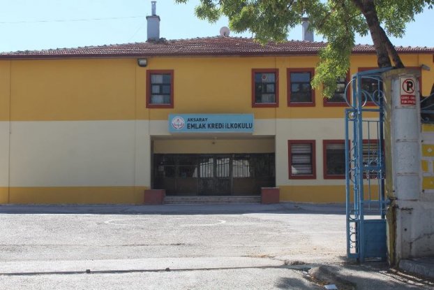 Okullarda bağış soygunu