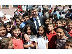 Konya’da 31 ilçede eğitim yardımı başvuruları başladı