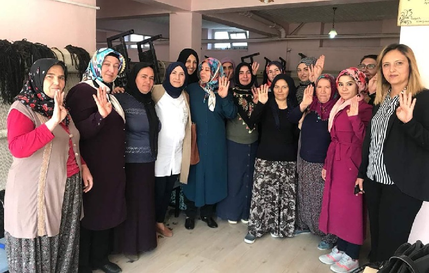 Ak Parti Aksaray Kadin Kollari Haberleri Haber Fark