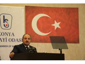 Bakan Varank sanayicilerle bir araya geldi