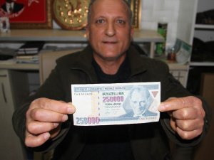 Hatalı basım eski 250 bin lirayı bugünkü 250 bin liraya satmak istiyor