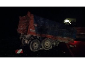 Karapınar'da Tır İle Traktör Çarpıştı: 1 Ölü, 2 Yaralı