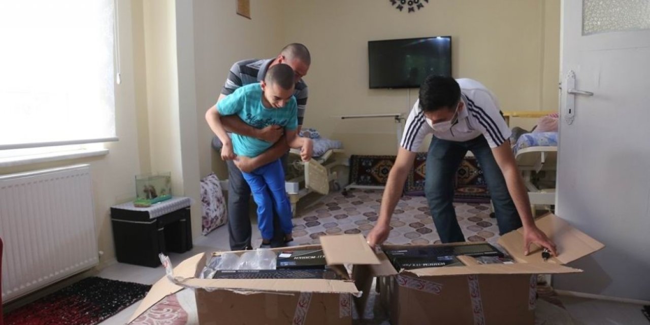 Başkan Oprukçu, ALS hastası kardeşlere duyarsız kalmadı