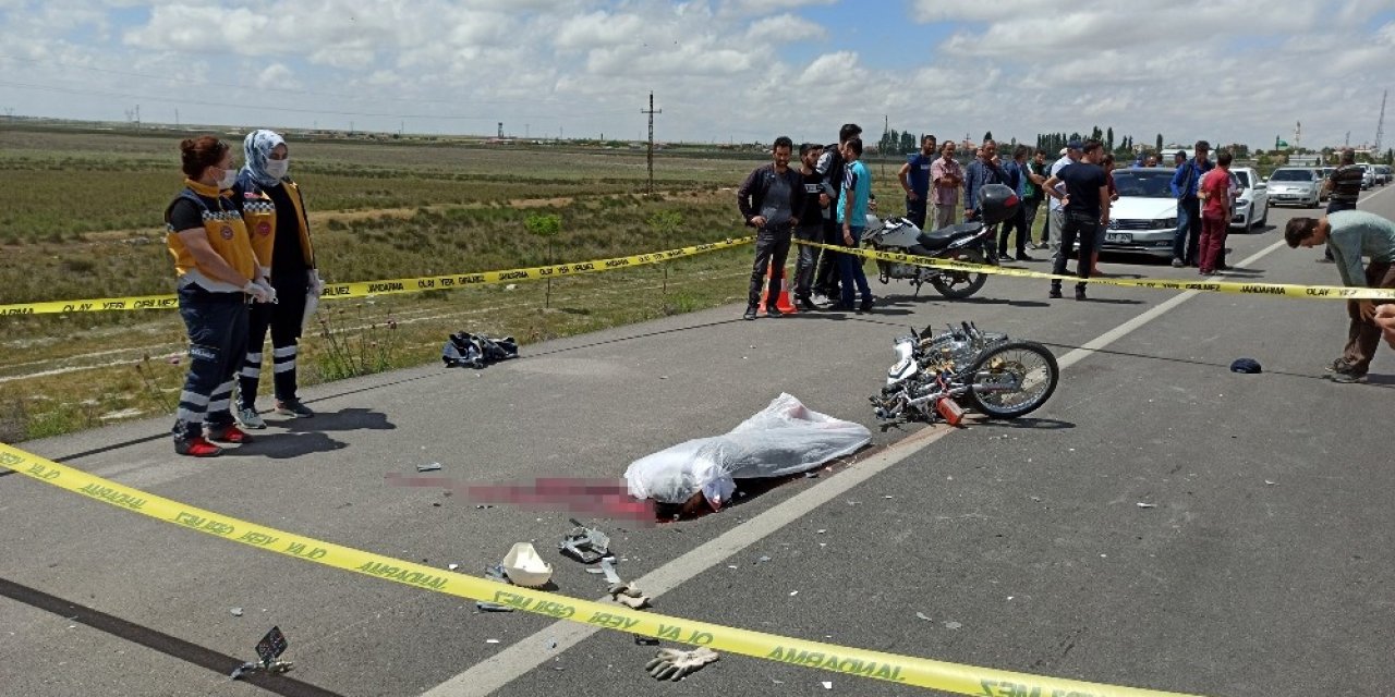 Aksaray’da motosiklet traktöre bağlı tarım makinesine çarptı: 1 ölü