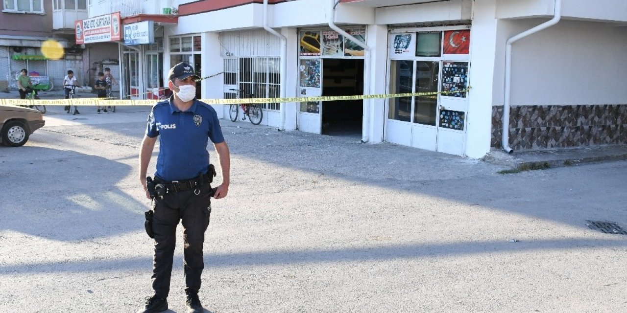 Aksaray’da alacak verecek meselesi kanlı bitti: 1 yaralı
