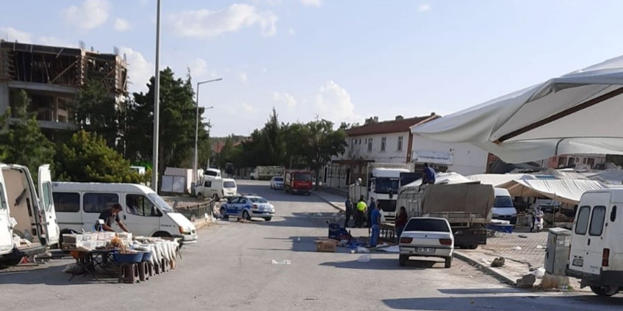 Konya’da pazar yerinde bıçaklı kavga: 2 yaralı