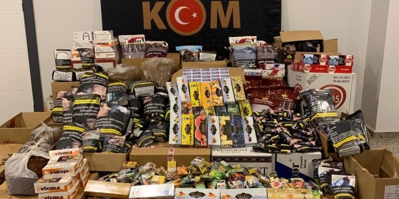 Kamyon dolusu kaçak tütüne el konuldu