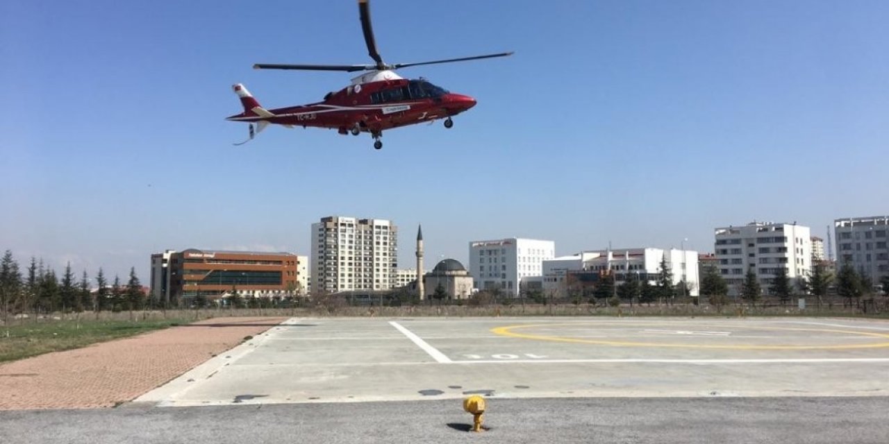 Felç geçiren hasta hava ambulansı ile şehir merkezine getirildi