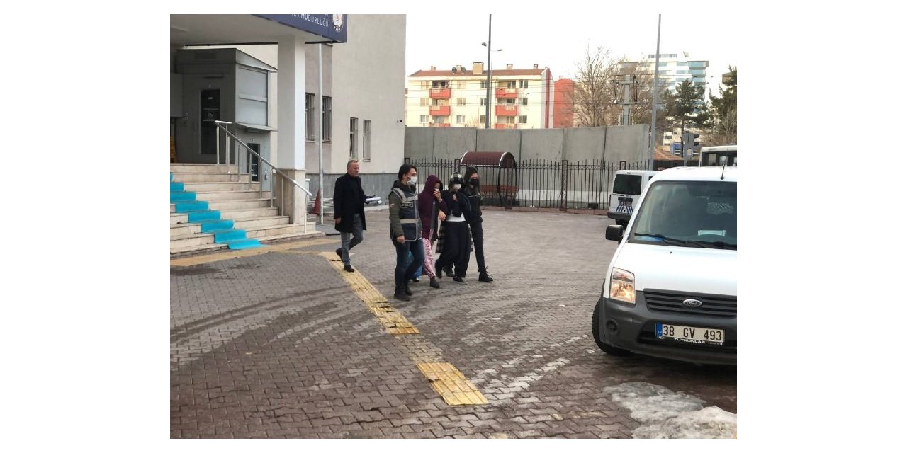 Kesinleşmiş hapis cezası bulunan 2 kadın hırsız tutuklandı