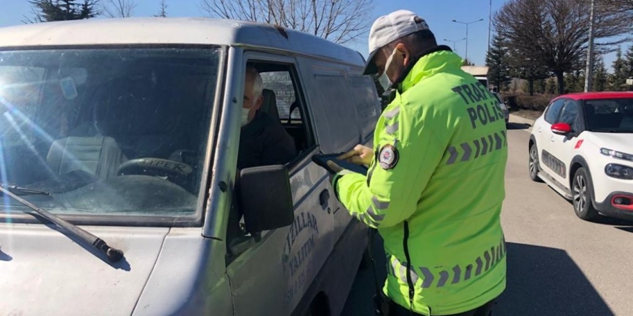 Organize Sanayii Bölgesinde trafik ekipleri tarafından denetim