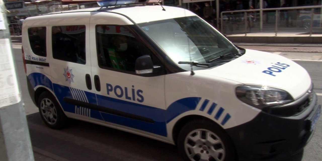 Otel’de bıçaklı kavga: 1 yaralı
