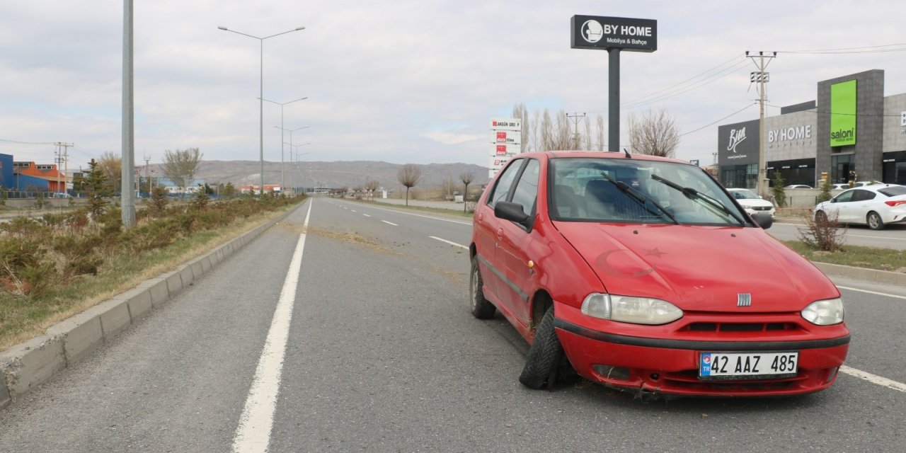 Lastiği patlayınca karşı şeride geçti: 1 yaralı