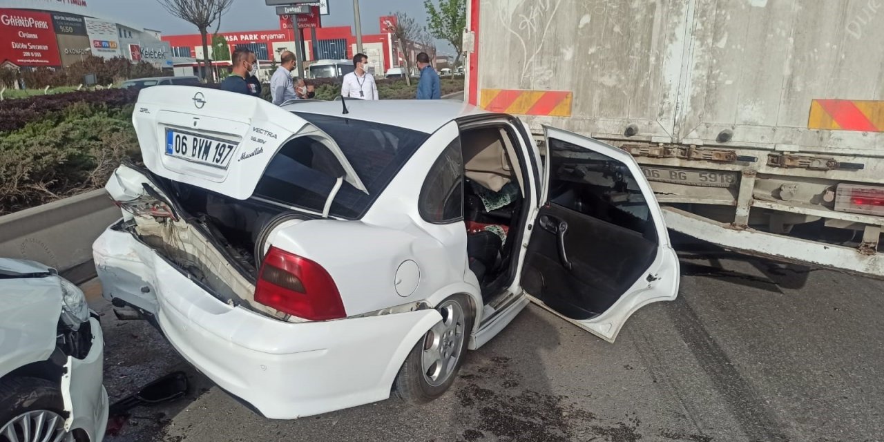 Başkent’te zincirleme kaza: 2 yaralı