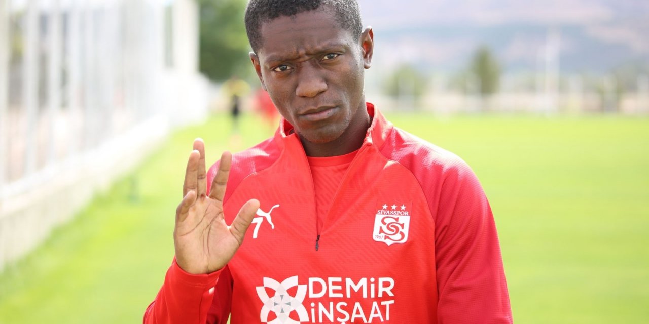 Max Gradel’den bir ilk!