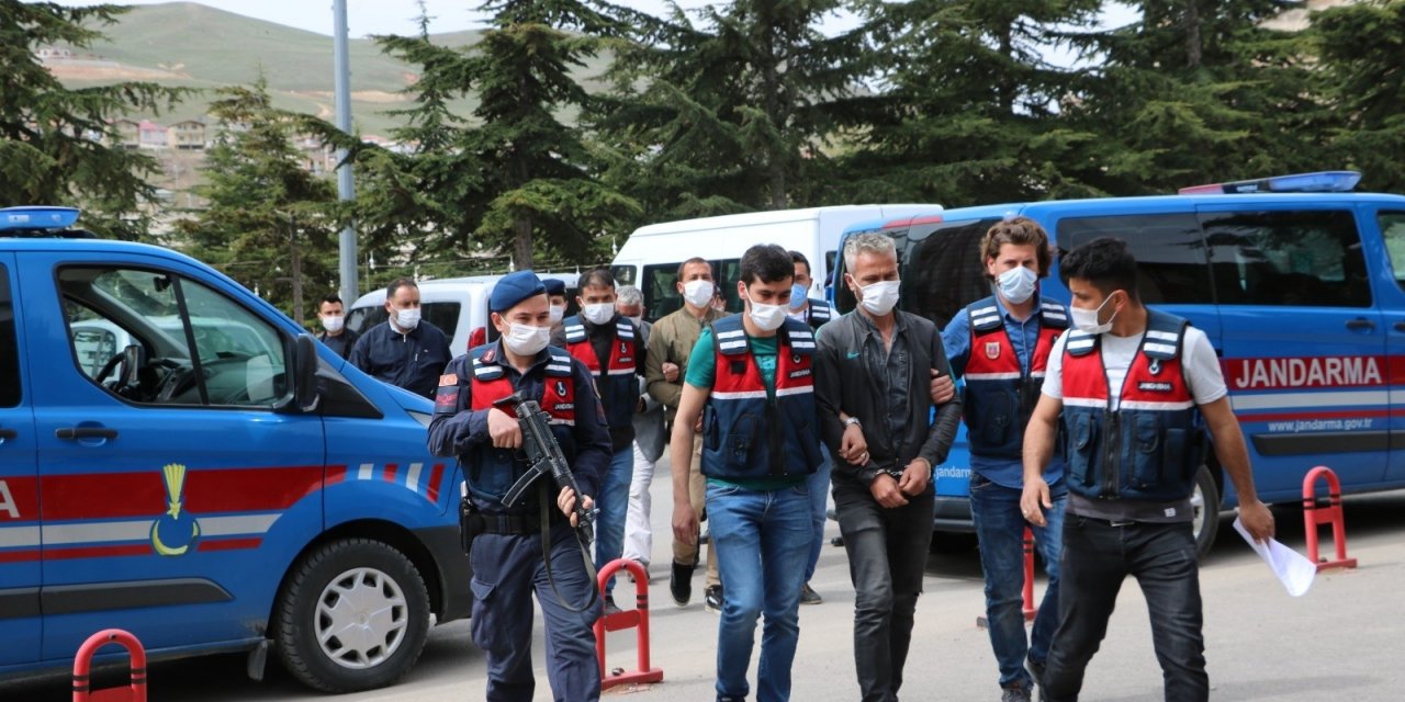 Niğde’de jandarma ekiplerinden uyuşturucu tacirlerine darbe: 6 gözaltı