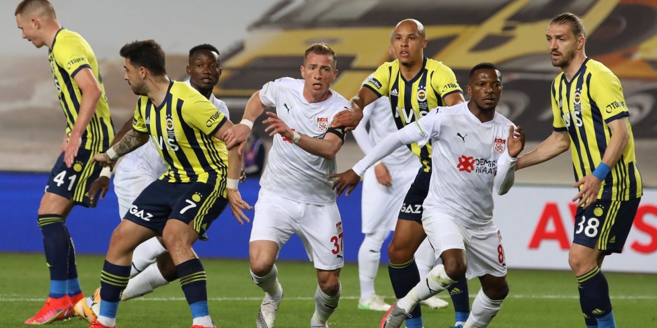 Sivasspor 3 hafta sonra kalesinde gol gördü