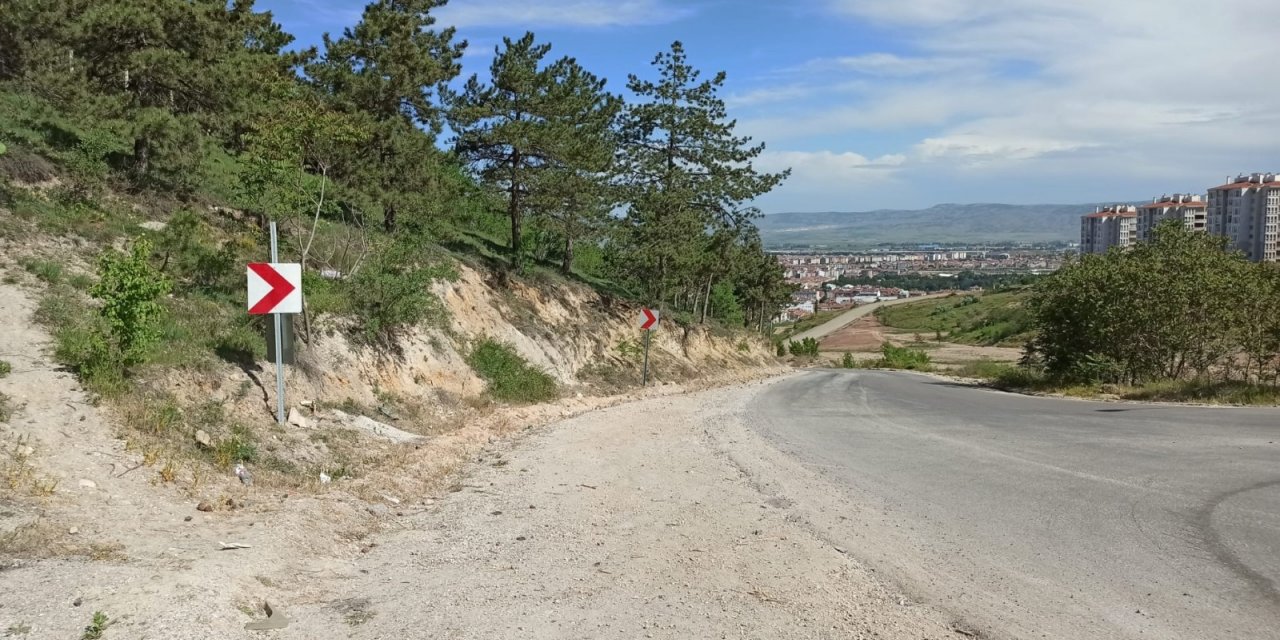 Kırılmasıyla gündeme gelen güvenlik aynası kaldırıldı