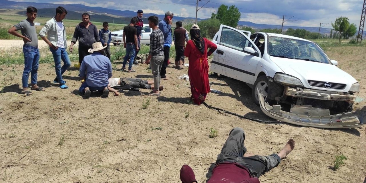 Eskişehir’de trafik kazası, 2’si ağır 4 kişi yaralandı