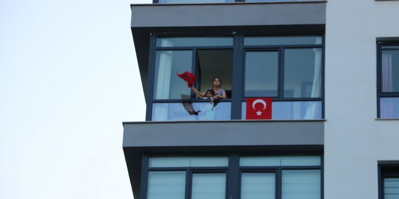 Niğde’de 19.19’da İstiklal Marşı okundu