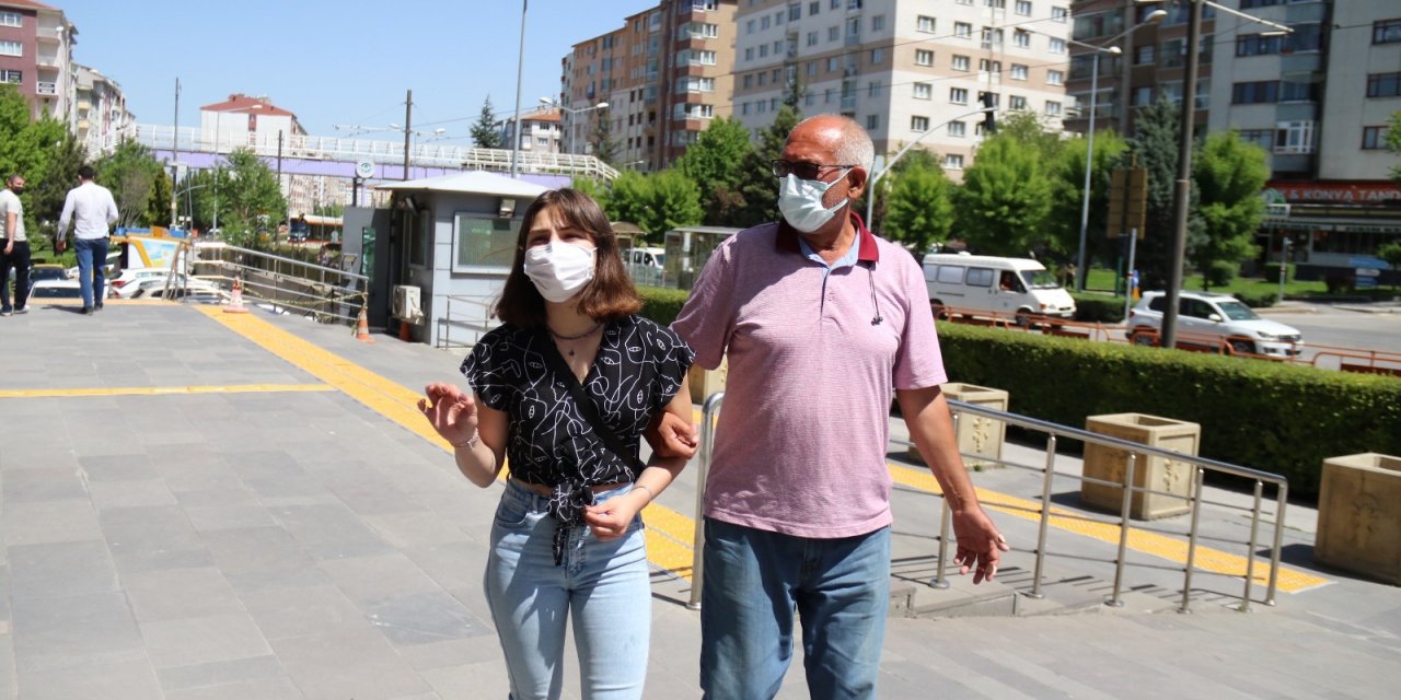 Emel Tokkal’ın kızının katil zanlısına öfkesi