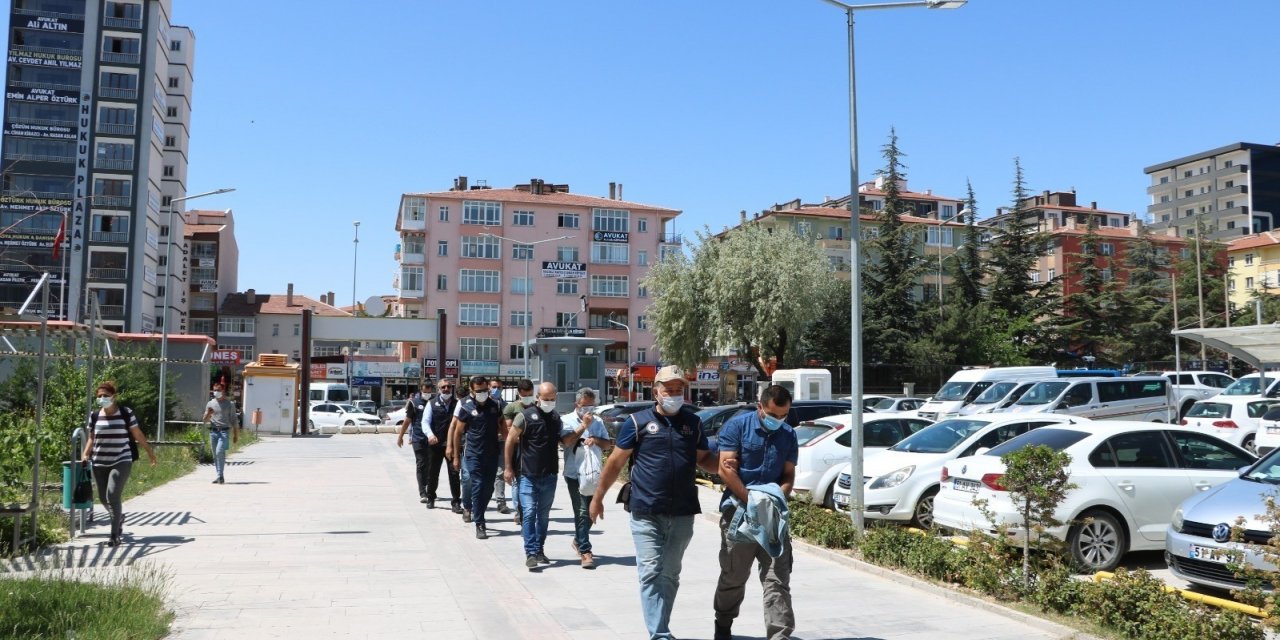 Niğde’deki FETÖ operasyonunda 6 kişi adliyeye sevk edildi