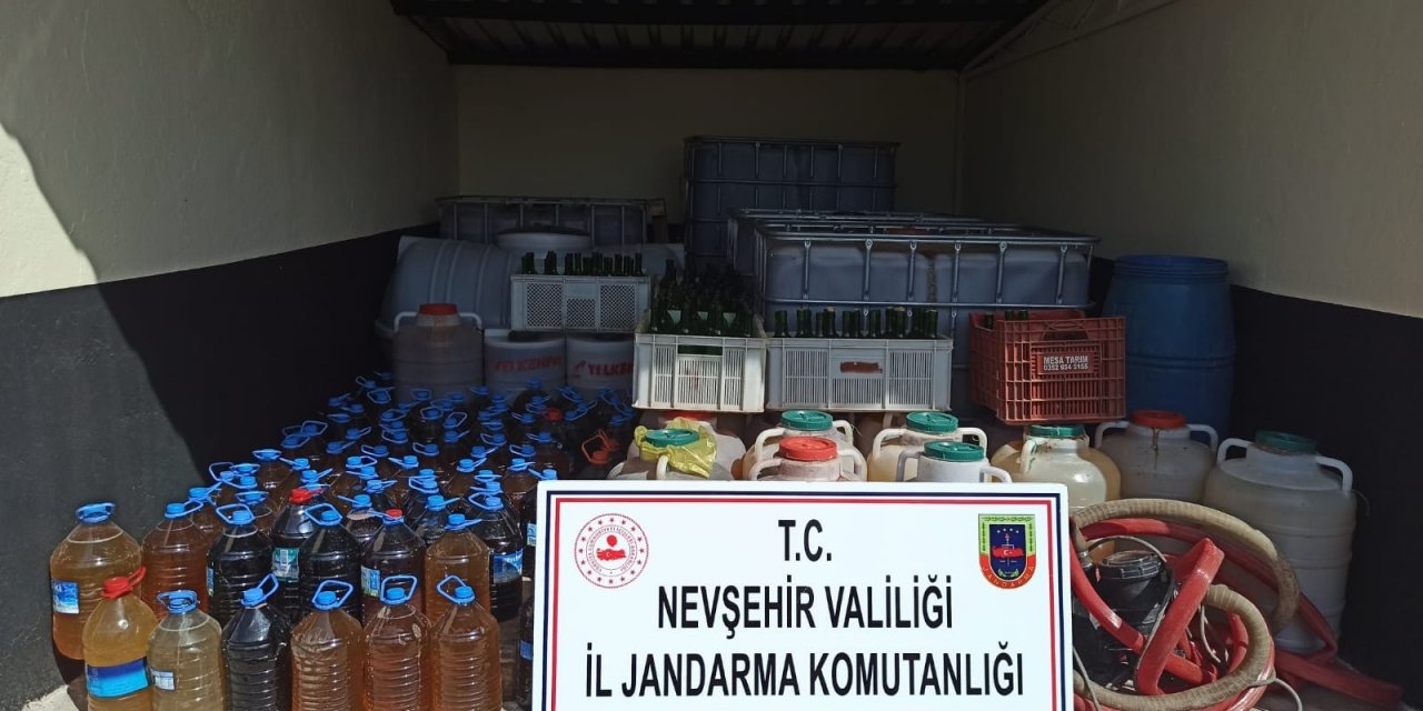 Nevşehir’de 8 ton sahte şarap ele geçirildi