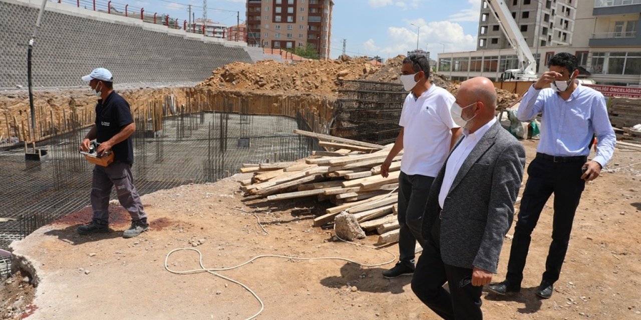 Başkan Çolakbayrakdar: "Kentsel yenilemeyle Erkilet Bulvarı ve Yeşil Mahalle’ye yeni çehre"