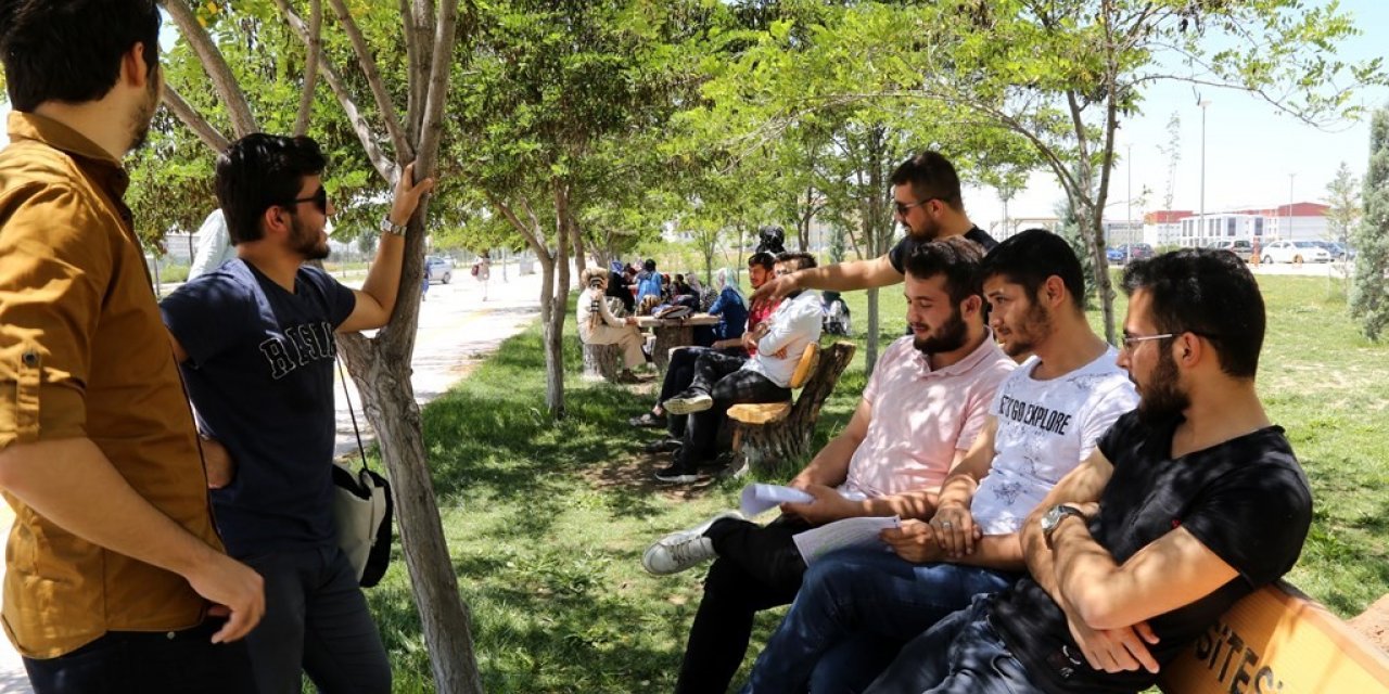 ASÜ’de iki ön lisans programına öğrenci alım talebi kabul edildi