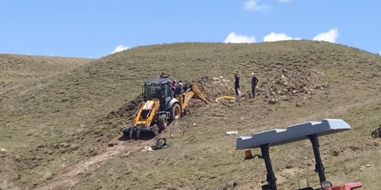 Su hattı çekerken üzerine toprak göçen şahıs yaralandı