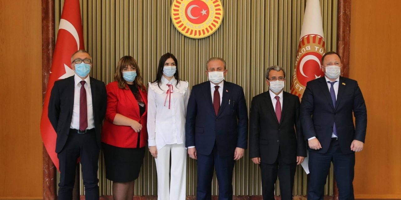 TBMM Başkanı Şentop, AKPM Ukrayna Delegasyonu Başkanı Mezentseva ile görüştü
