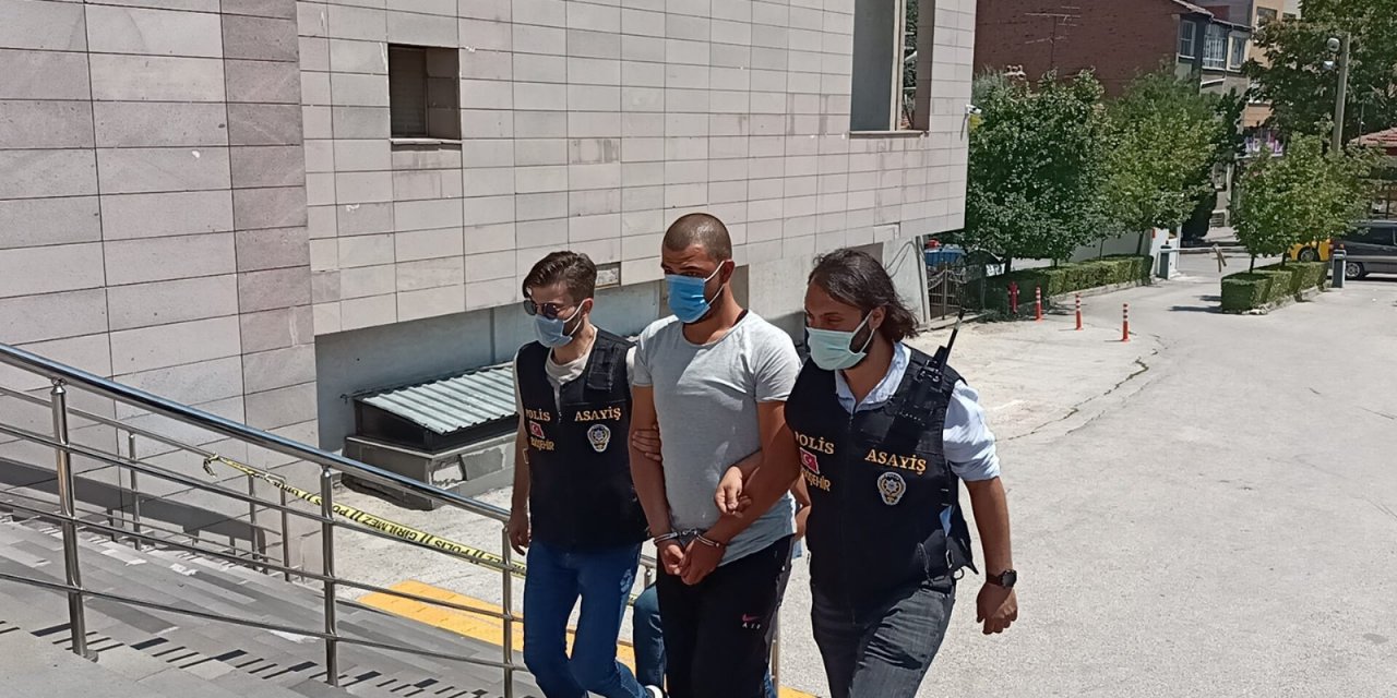 Ticari taksi şoförünü gasp eden şüpheli tutuklandı