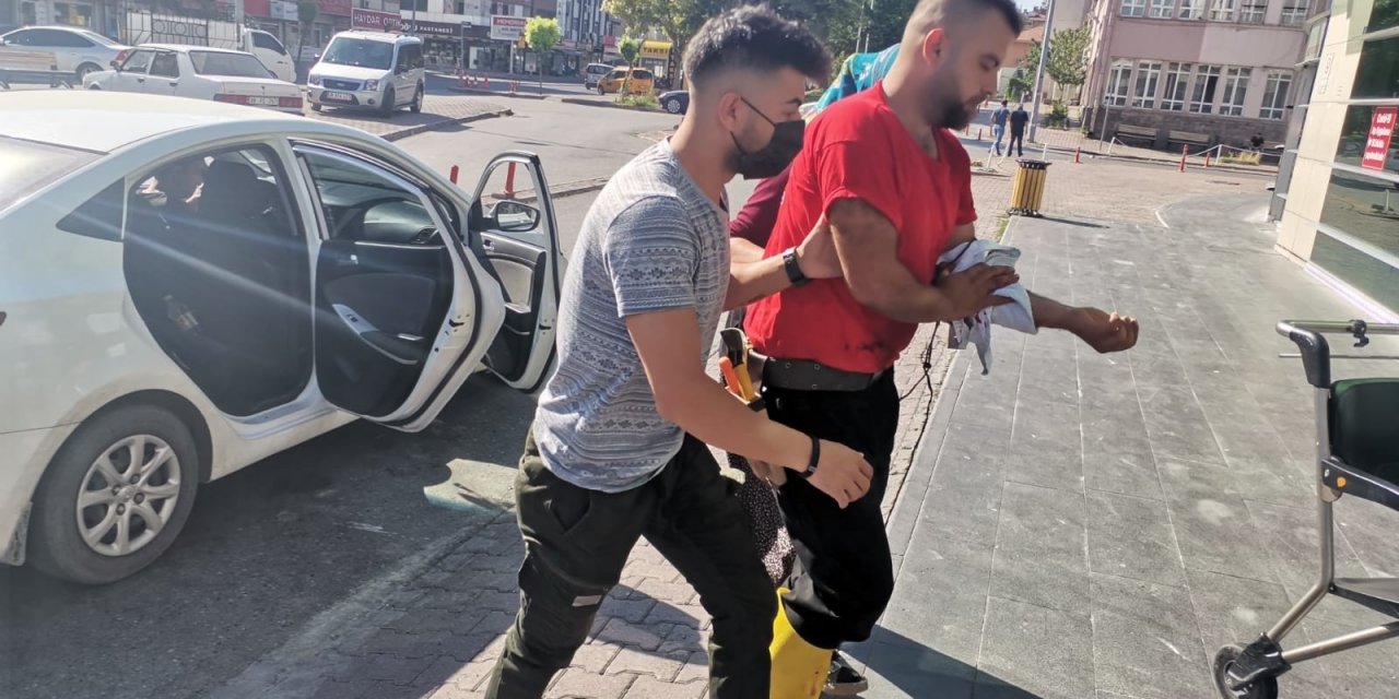 Acemi kasaplar hastanelere koştu