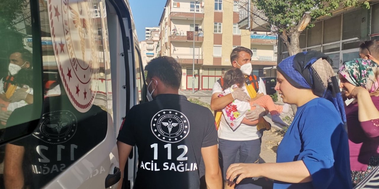 Zehirlenen 6 kişilik aile hastaneye kaldırıldı